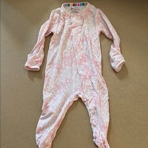 Magnetic Me 0-3 months Baby girl onesie